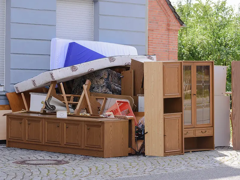 debarras-maisons-locaux